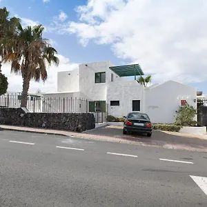 Apartment 2 Palmeras Iii Lanzarote, Puerto del Carmen (Lanzarote)
